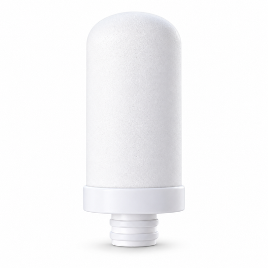Cartouche de remplacement Aquamerra pour filtre sur robinet de cuisine, présentée sur fond blanc.